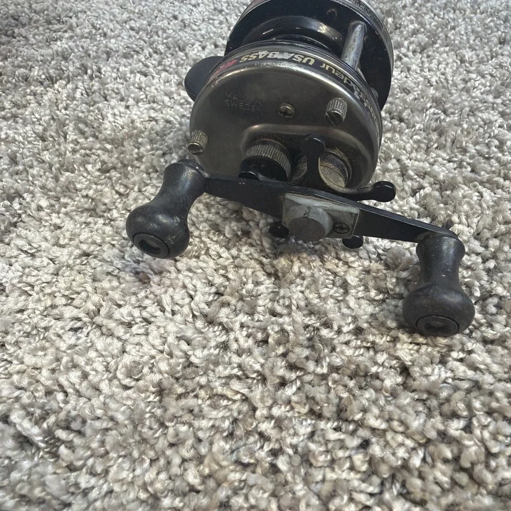 AMBASSADEUR USA BASS 4600C REEL # 03-0003 SWEDEN INSTANT ANTI REVERSE GUNMETAL
